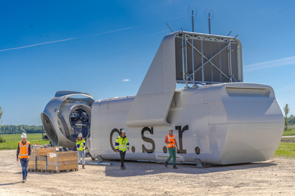 This slide displays Windpark Jaap Rodenburg 2 ©Vattenfall En Robert Assies.