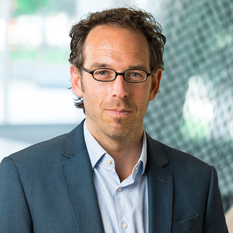 Click here to go to the newsoverview with a filter on René Kroes.