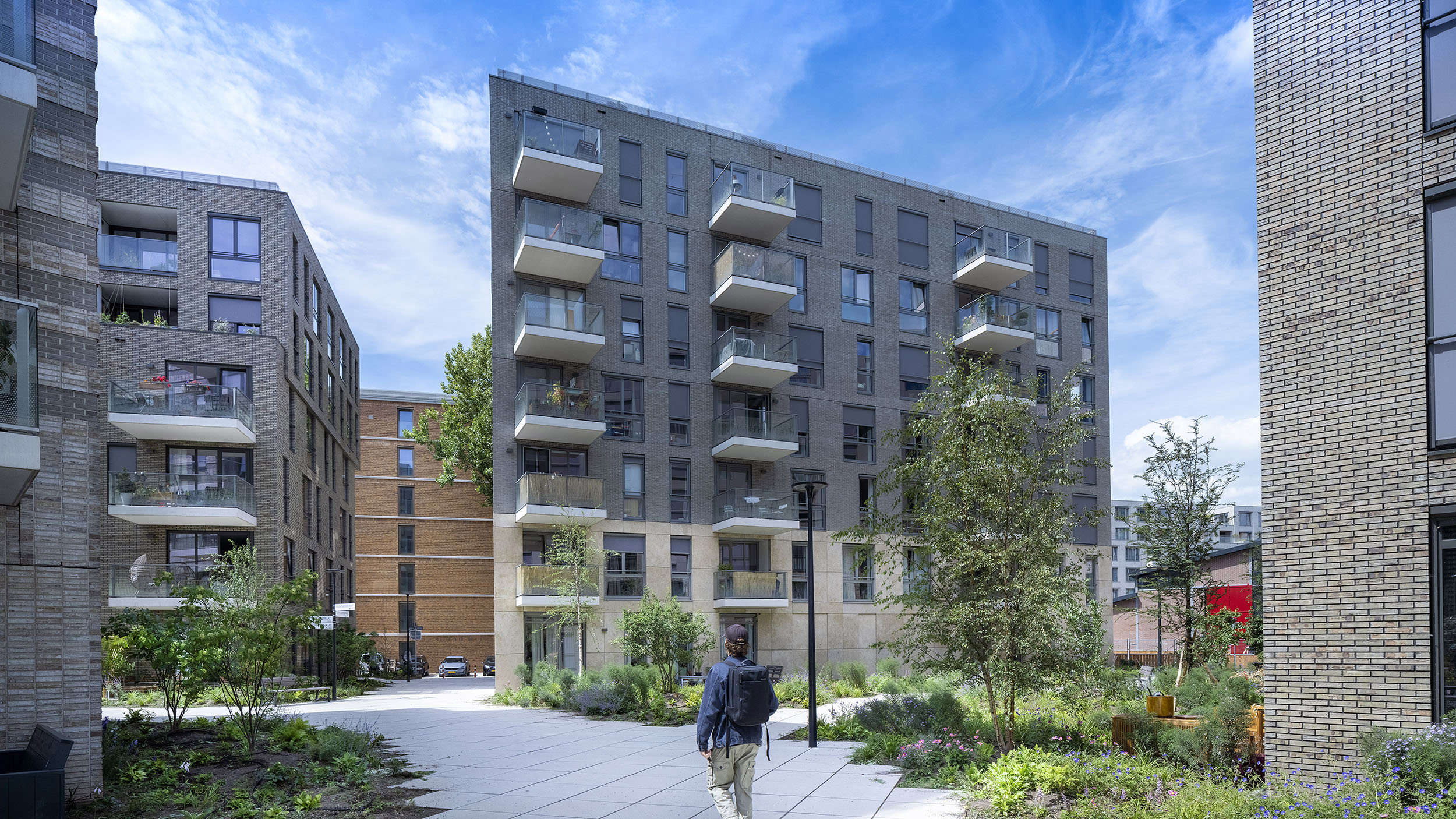 This slide displays ASR DCRF Cruquiuswerf Foto Corné Bastiaansen.